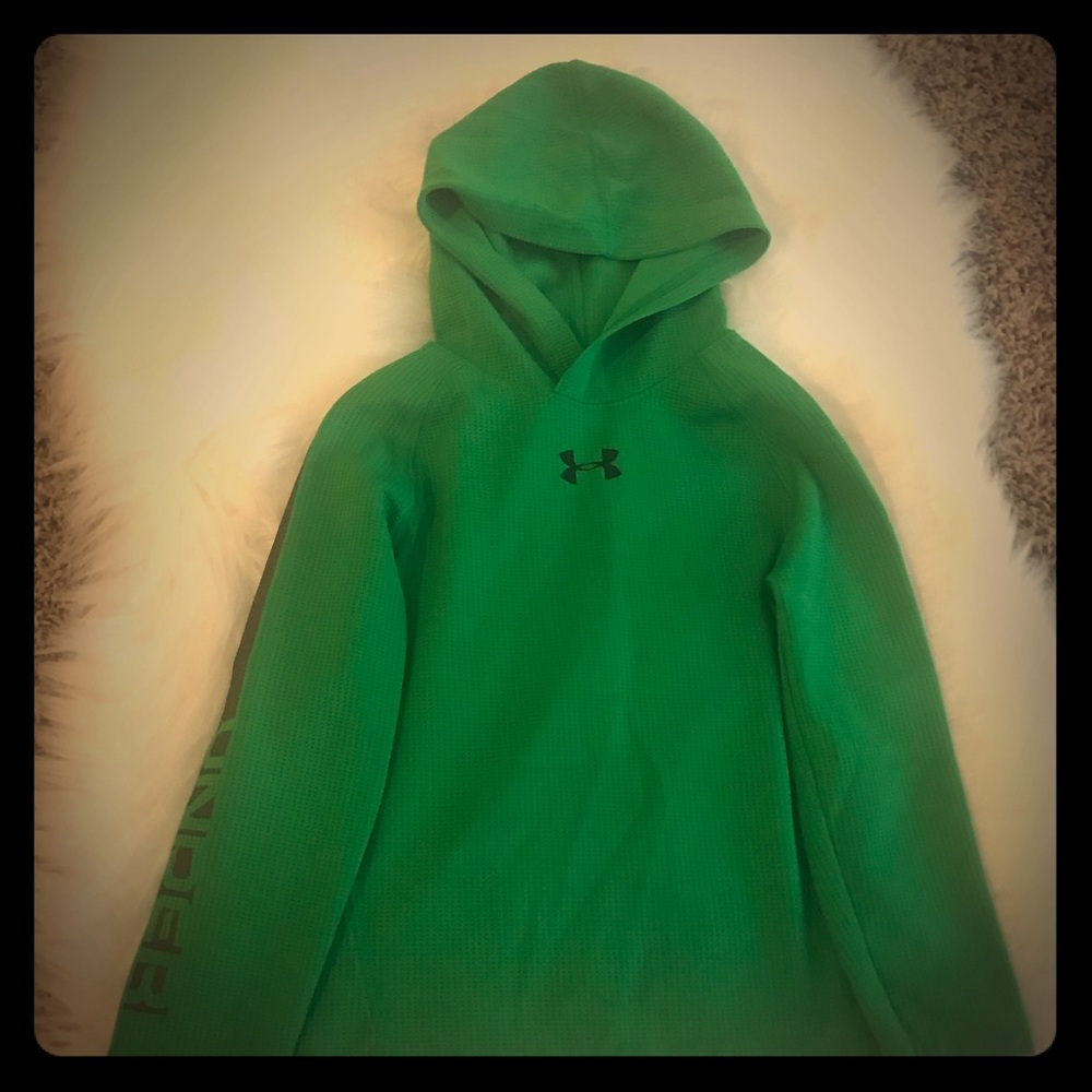 Under Armour long sleeve shirt with hood size 4